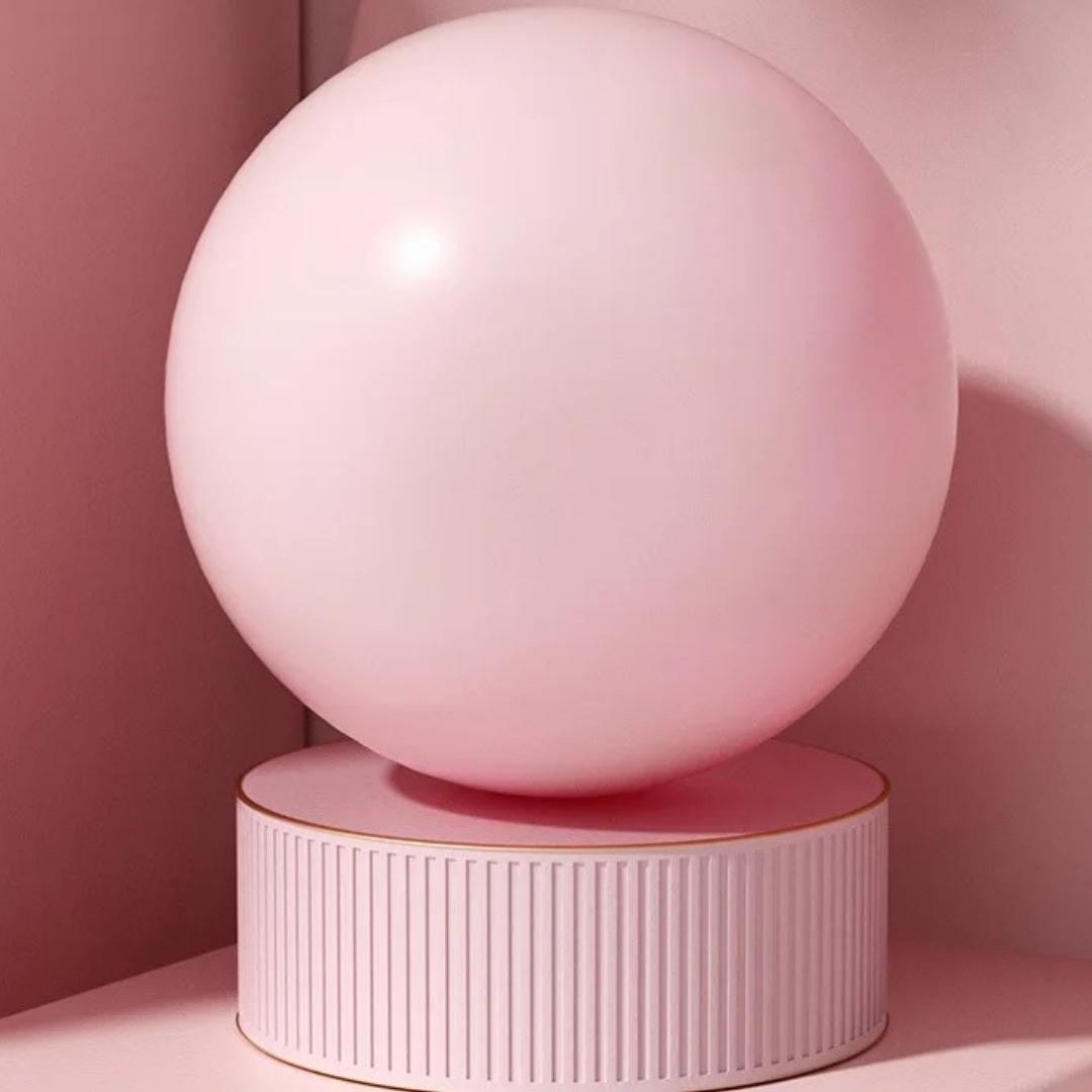 Pilates Balance Ball – Fluidité et Contrôle à Chaque Mouvement. (Fluidity and Control in Every Movement)